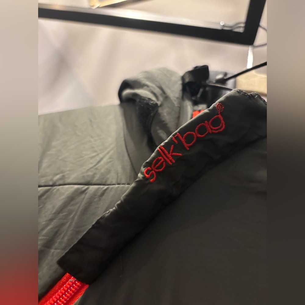Selk Bag. Smart layer for camping and a extra layer for sleeping bag - Picture 4 of 7